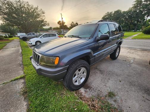 2002 Jeep Grand Cherokee Laredo