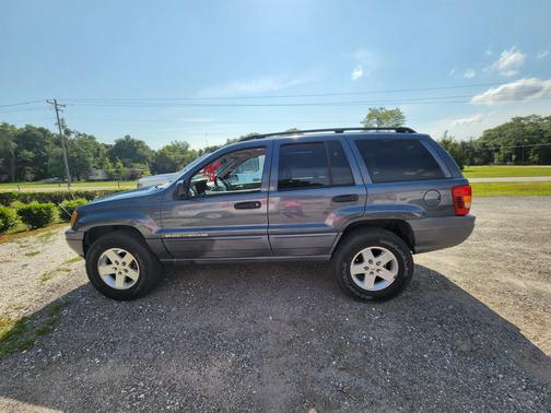 2002 Jeep Grand Cherokee Laredo