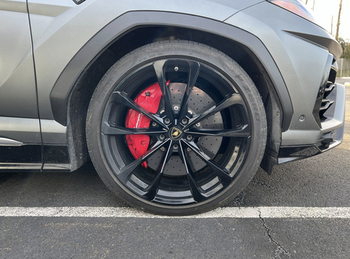 2020 Lamborghini Urus Base