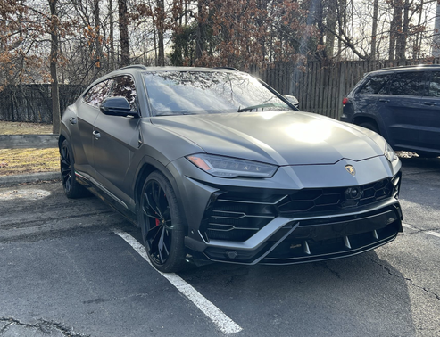 2020 Lamborghini Urus Base