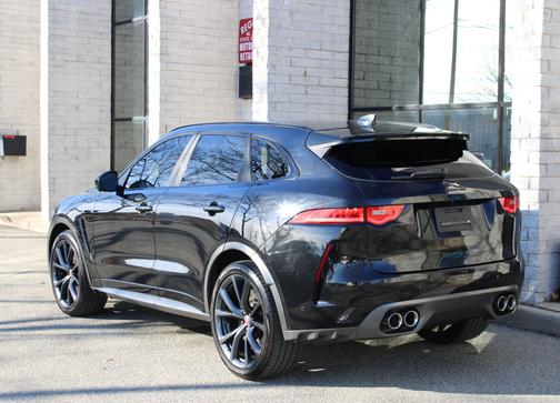 2020 Jaguar F-PACE SVR