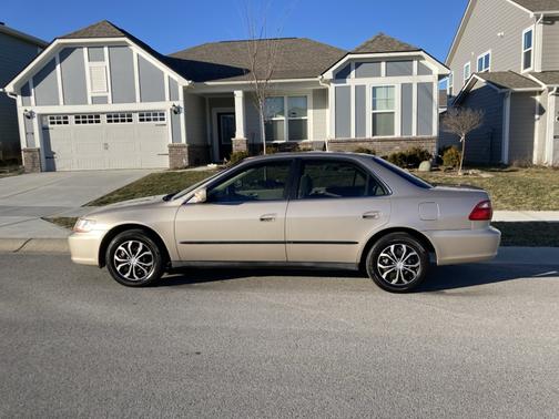 2000 Honda Accord LX