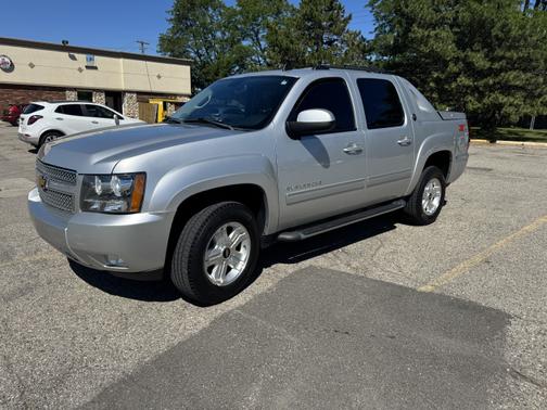 2013 Chevrolet Avalanche LT