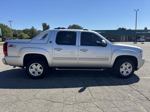 2013 Chevrolet Avalanche LT