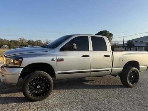 2006 Dodge Ram 3500 ST Quad Cab