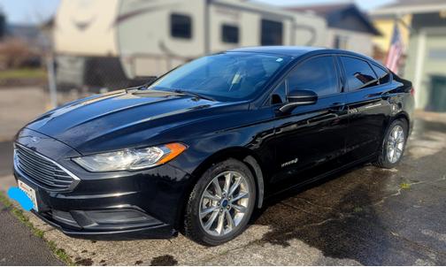 2017 Ford Fusion Hybrid SE