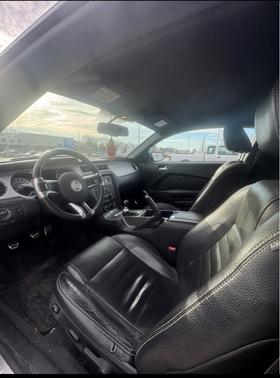 2011 Ford Mustang GT Premium