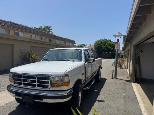 White 1996 Ford F-250 XL SuperCab H/D