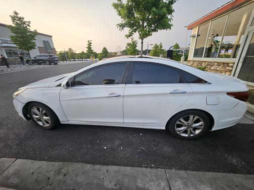 2012 Hyundai SONATA Limited