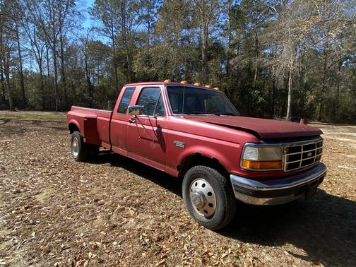 1997 Ford F-350 XL SuperCab DRW