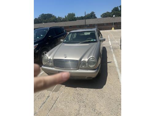 1999 Mercedes-Benz E-Class E320