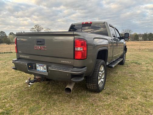 2018 GMC Sierra 2500 Denali