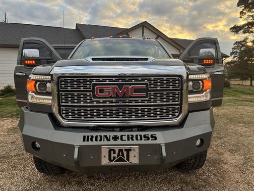2018 GMC Sierra 2500 Denali