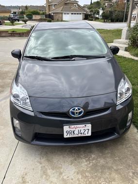 2010 Toyota Prius III