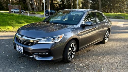 2017 Honda Accord Hybrid EX-L