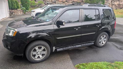 Black 2009 Honda Pilot Touring