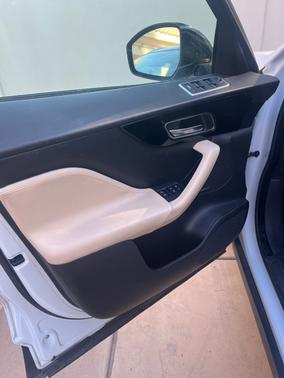 2018 Jaguar F-PACE 25t Premium