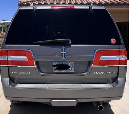 2013 Lincoln Navigator Base