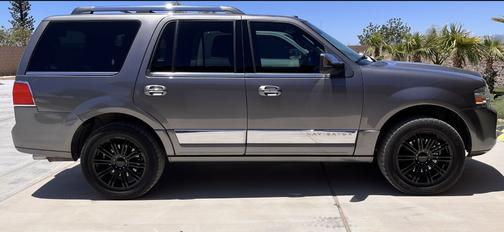 2013 Lincoln Navigator Base