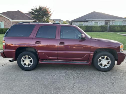 2004 GMC Yukon Denali