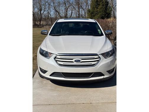 2016 Ford Taurus Limited