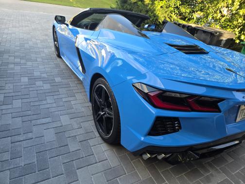 2023 Chevrolet Corvette Stingray w/2LT