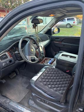 Black 2013 Chevrolet Tahoe LTZ