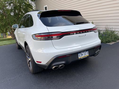 2022 Porsche Macan S