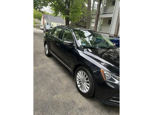 2017 Volkswagen Passat 1.8T SE