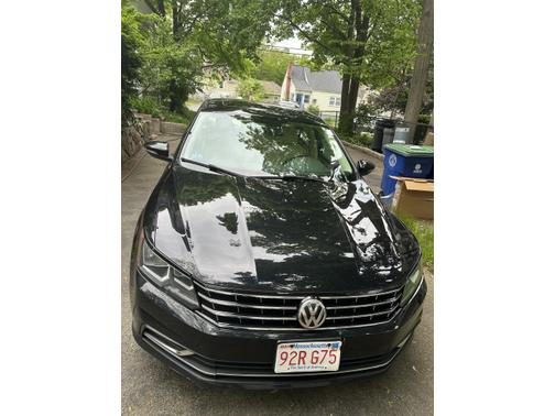 2017 Volkswagen Passat 1.8T SE