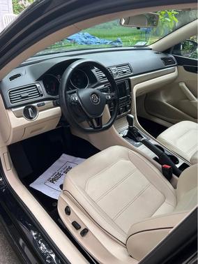 2017 Volkswagen Passat 1.8T SE
