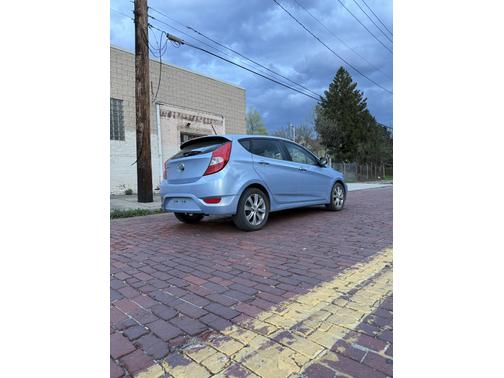 2012 Hyundai Accent SE