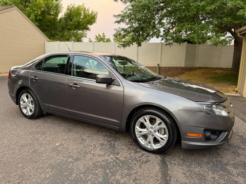 2012 Ford Fusion SE
