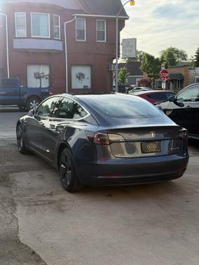 Gray 2020 Tesla Model 3 Long Range