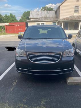 2012 Chrysler Town & Country Touring
