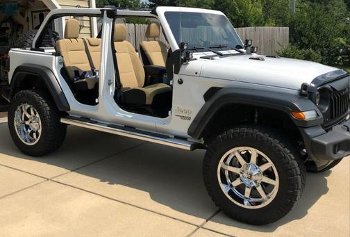 White 2019 Jeep Wrangler Unlimited Sport S