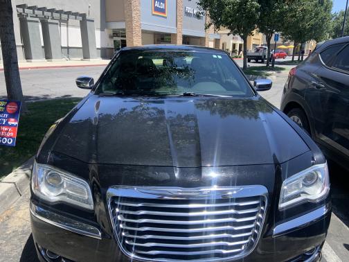 2011 Chrysler 300 Limited