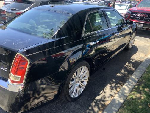 2011 Chrysler 300 Limited
