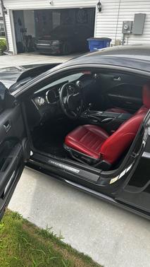 Black 2005 Ford Mustang GT