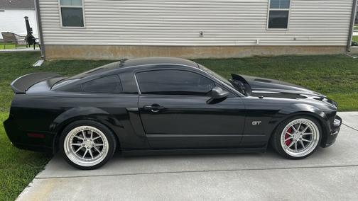 Black 2005 Ford Mustang GT