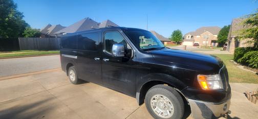 2016 Nissan NV Passenger NV3500 HD SL V8