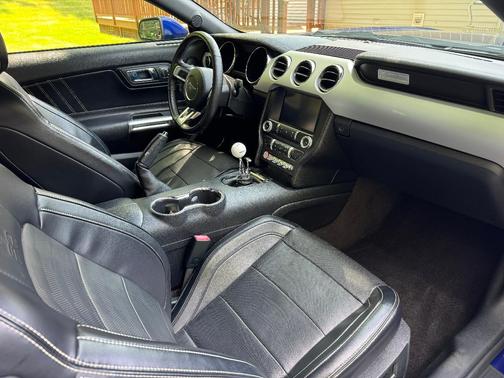 Blue 2015 Ford Mustang GT Premium