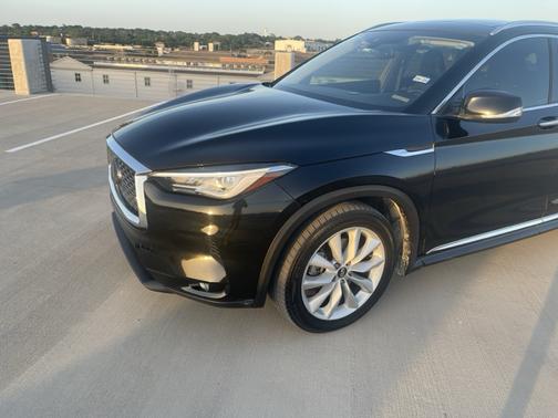 2019 INFINITI QX50 LUXE