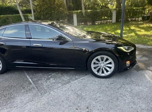 2018 Tesla Model S 100D