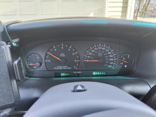 1997 Dodge Caravan SE