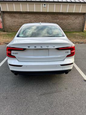 2020 Volvo S60 T5 Momentum