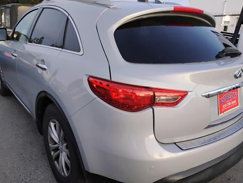 2011 INFINITI FX35 Base