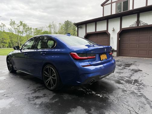 2020 BMW 330 i xDrive