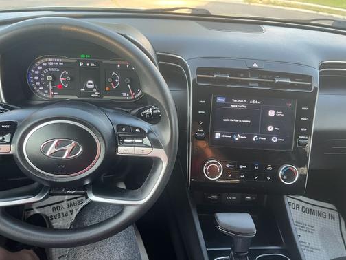 Silver 2022 Hyundai TUCSON SEL