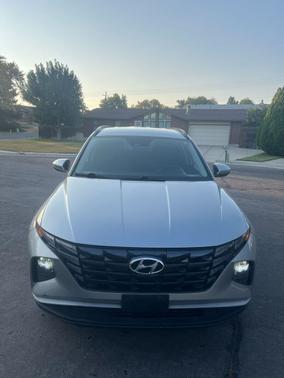 Silver 2022 Hyundai TUCSON SEL